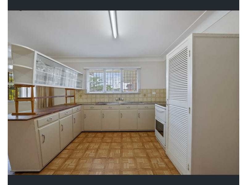 21 Monserrat Street, Chermside QLD 4032