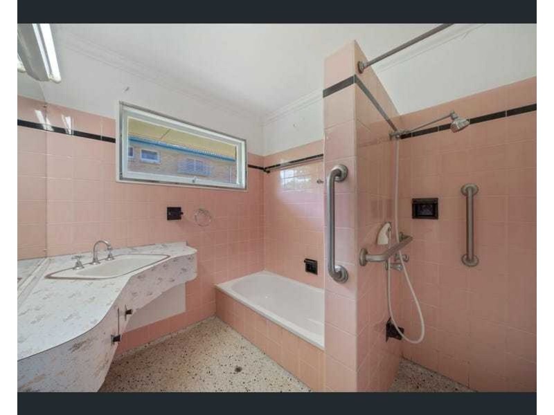 21 Monserrat Street, Chermside QLD 4032