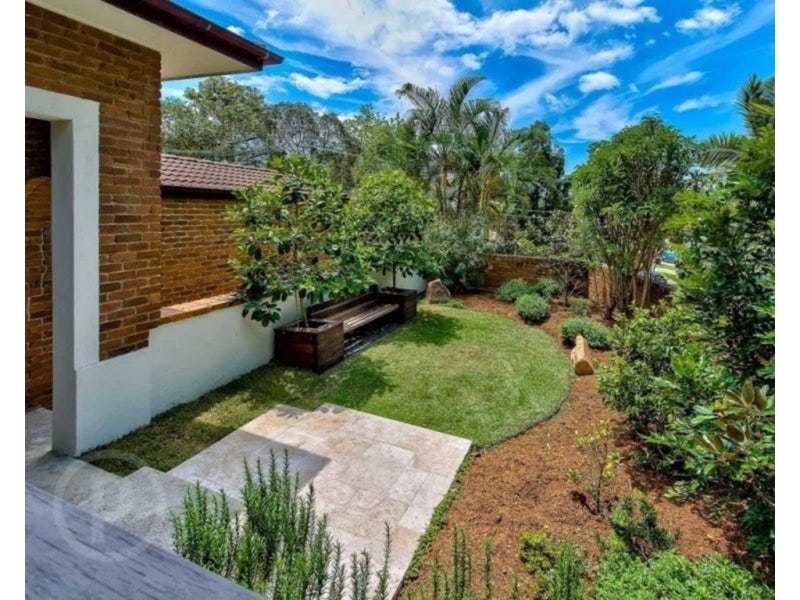 17 Hillock Street, Coorparoo QLD 4151