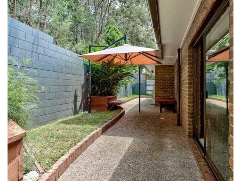 17 Hillock Street, Coorparoo QLD 4151