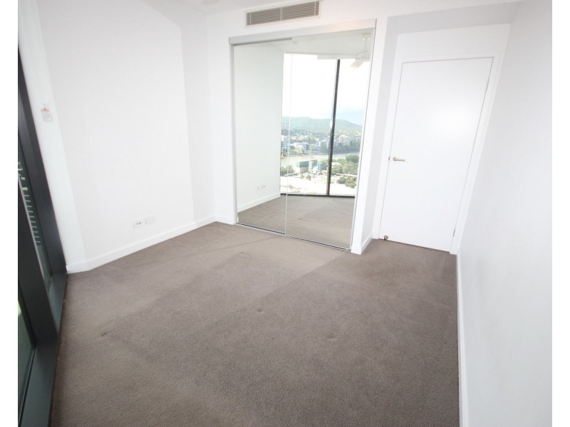 32708/1 Cordelia Street, South Brisbane QLD 4101