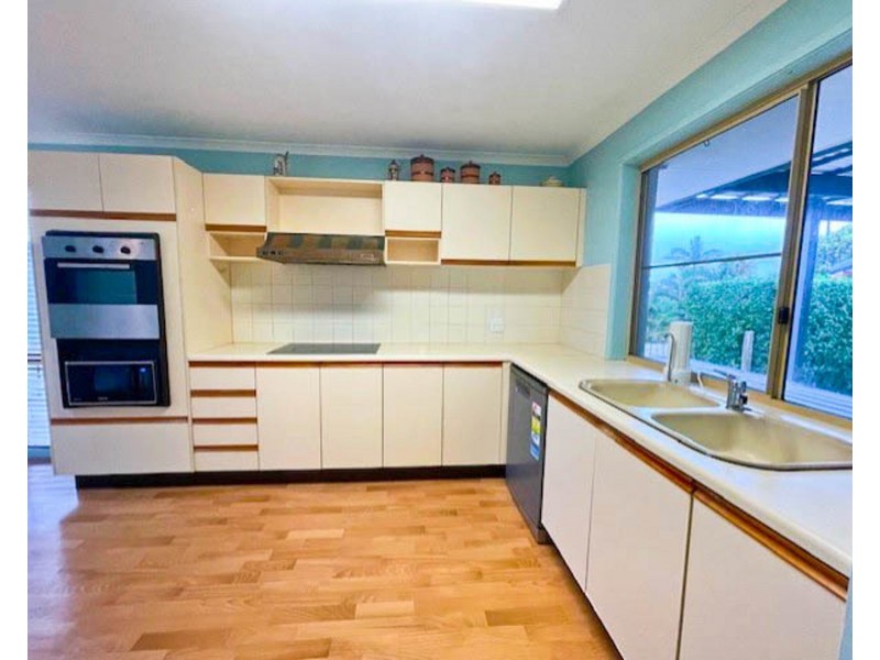 8 Moyston Court, Thornlands QLD 4164