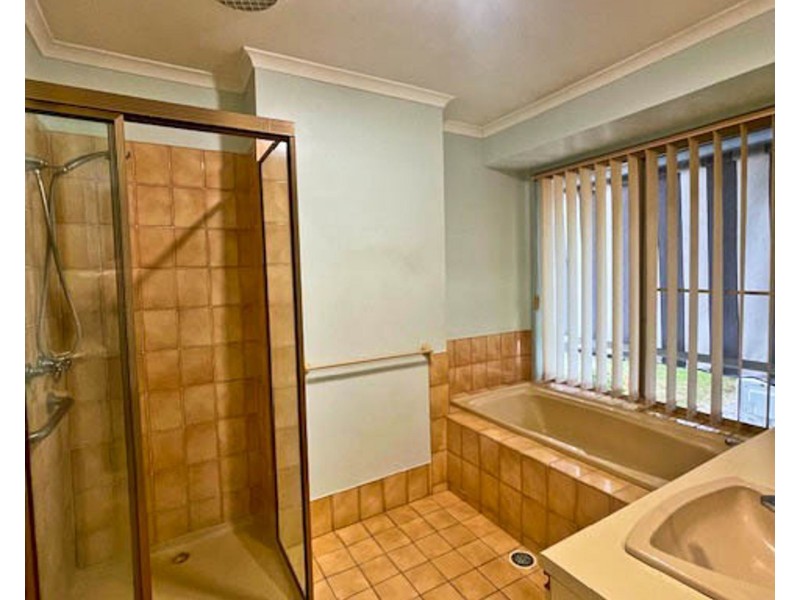 8 Moyston Court, Thornlands QLD 4164