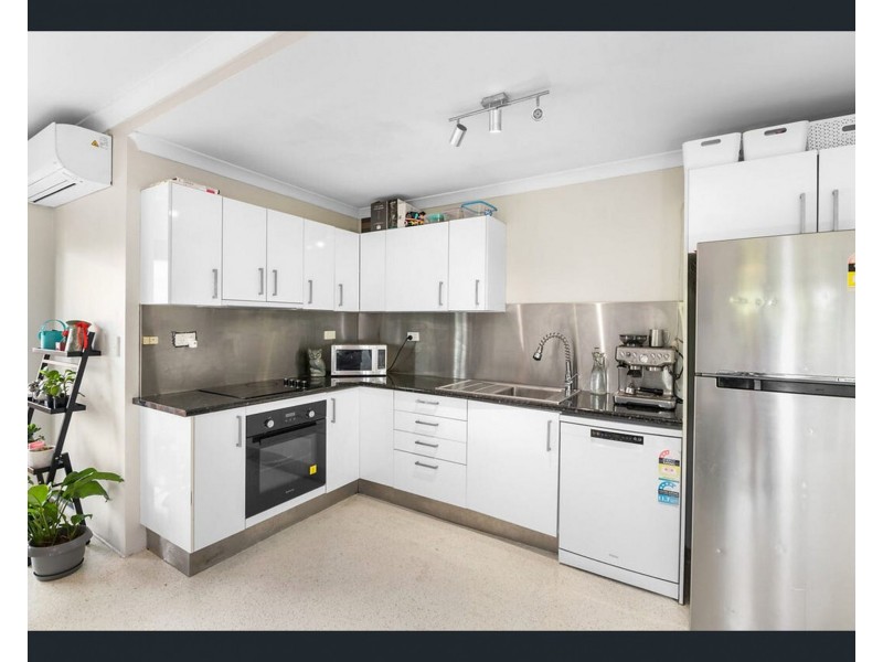 10/442 Main Street, Kangaroo Point QLD 4169
