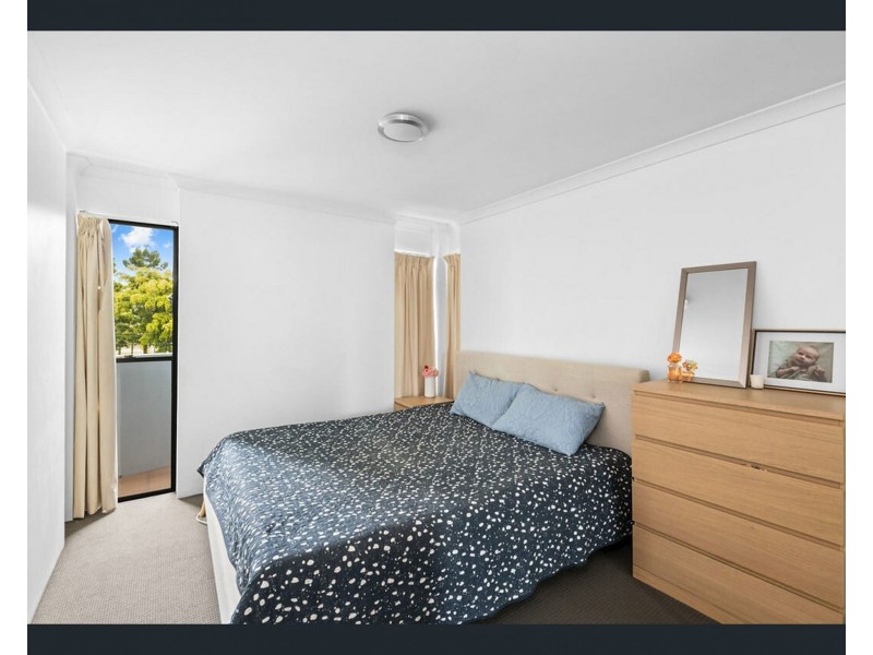 10/442 Main Street, Kangaroo Point QLD 4169