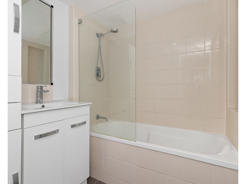 2/442 Main Street, Kangaroo Point QLD 4169