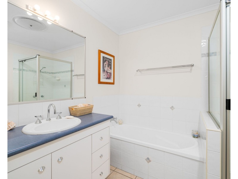 36/8 Zahner Place, Manly West QLD 4179