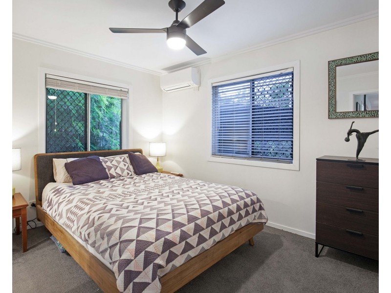 1A Myall Street, Norman Park QLD 4170