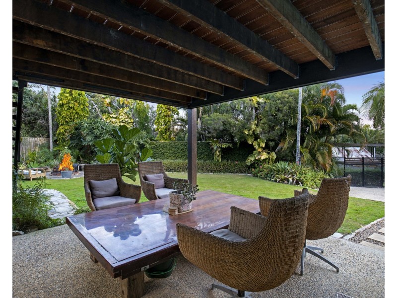 1A Myall Street, Norman Park QLD 4170