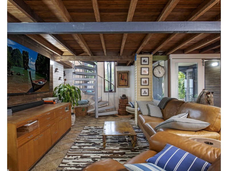 1A Myall Street, Norman Park QLD 4170