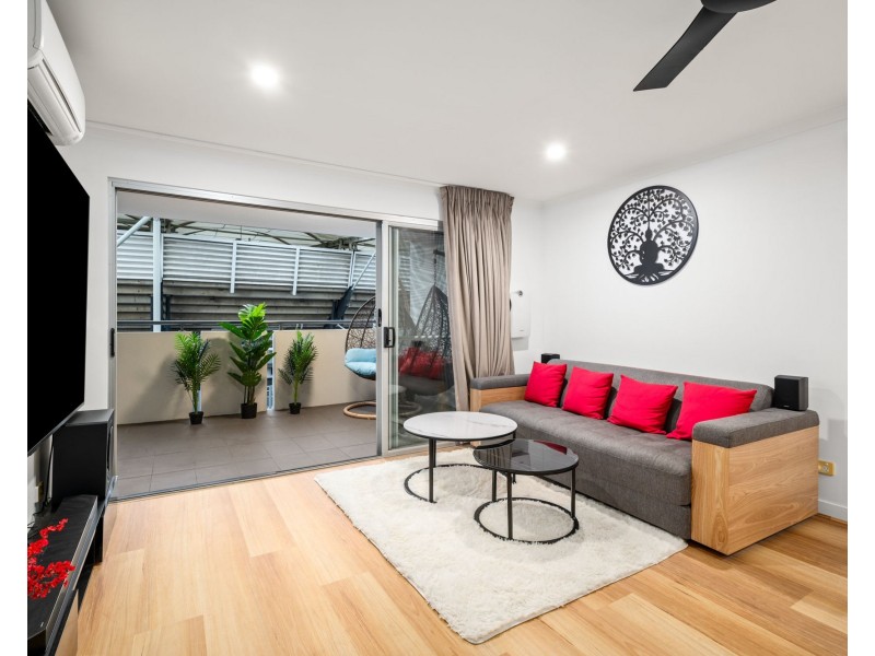 1506/67 Linton Street, Kangaroo Point QLD 4169