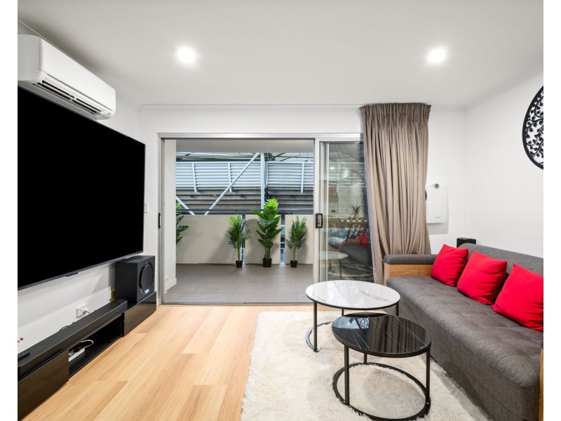 1506/67 Linton Street, Kangaroo Point QLD 4169