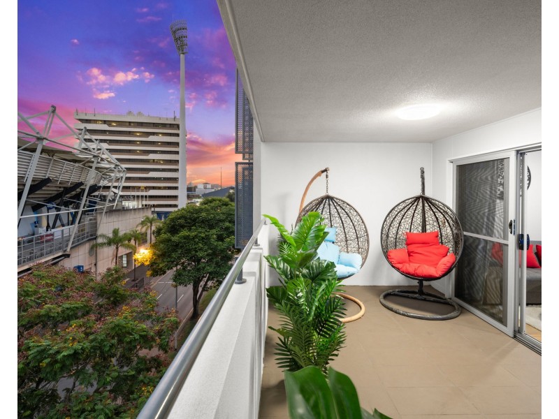 1506/67 Linton Street, Kangaroo Point QLD 4169
