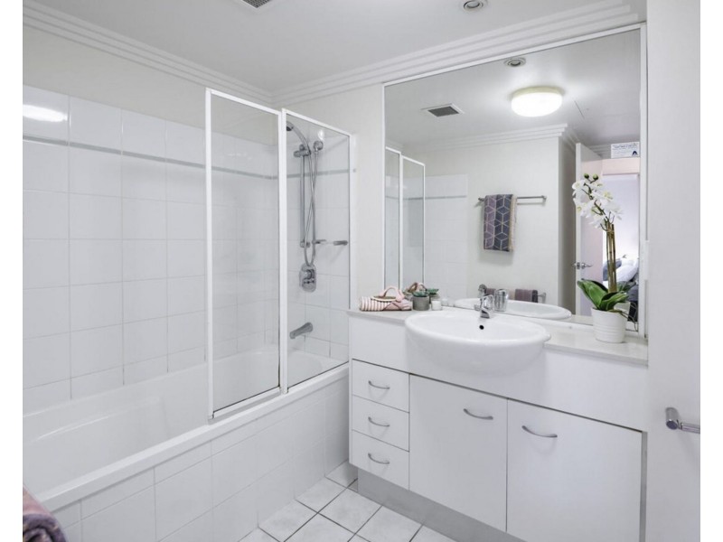 1803/361 Turbot Street, Spring Hill QLD 4000