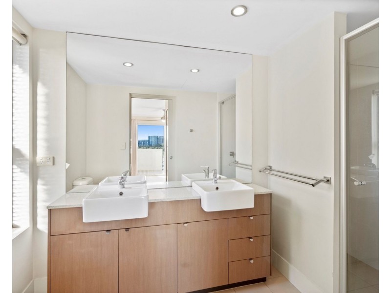 1604/67 Linton Street, Kangaroo Point QLD 4169