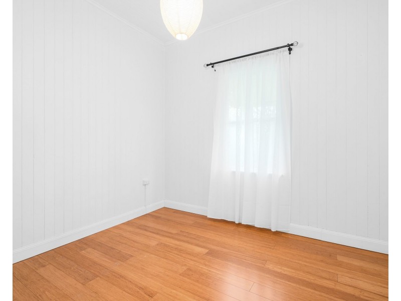 28 Blackburn Street, Moorooka QLD 4105