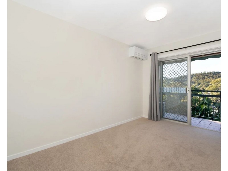 21 Dodwell Street, Holland Park West QLD 4121