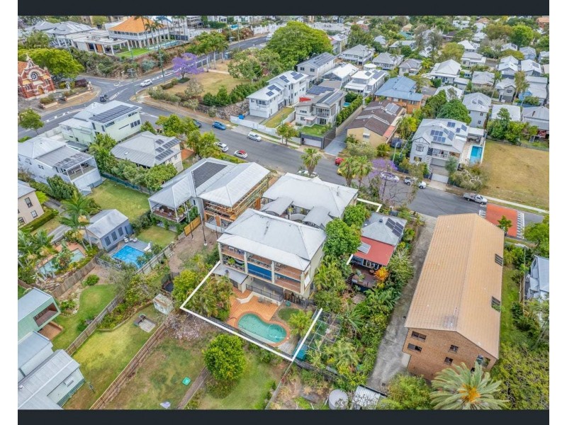 1/5 Heidelberg St, East Brisbane QLD 4169