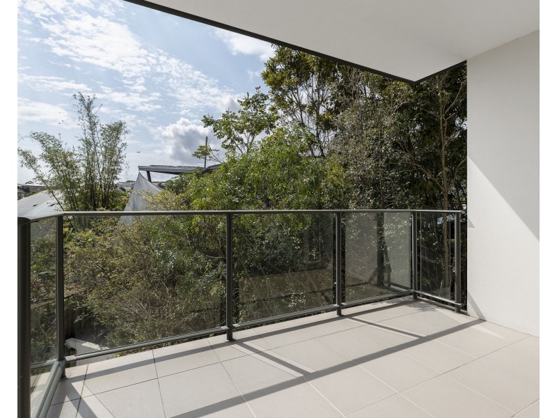 16/11 Riding Road, Hawthorne QLD 4171