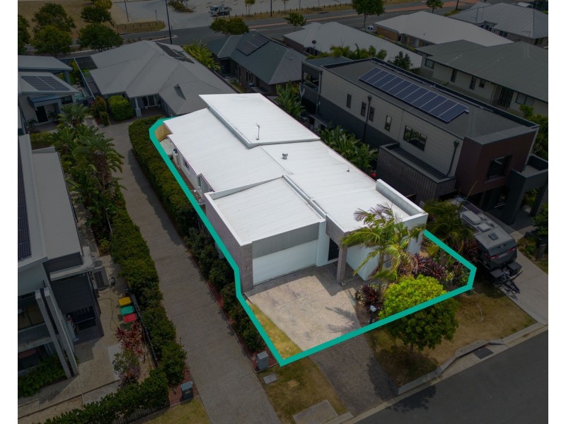 11 Seawater Street, Thornlands QLD 4164