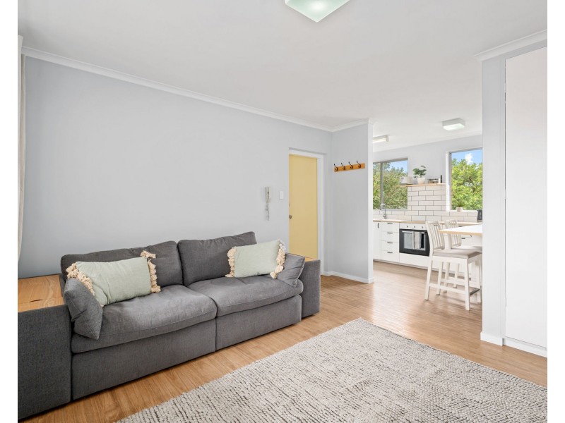 1/8 Blackburn Street, Moorooka QLD 4105