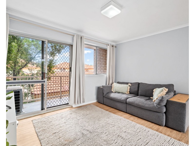 1/8 Blackburn Street, Moorooka QLD 4105