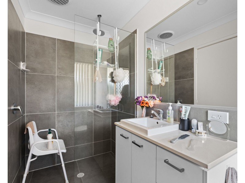 16/10 Bishop Street, Eagleby QLD 4207