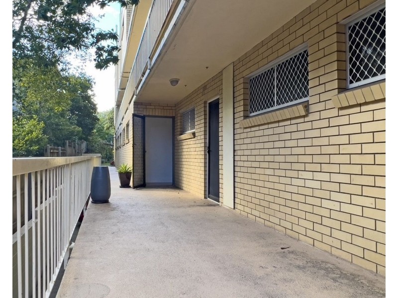 2/19 Wilton St, Woolloongabba QLD 4102