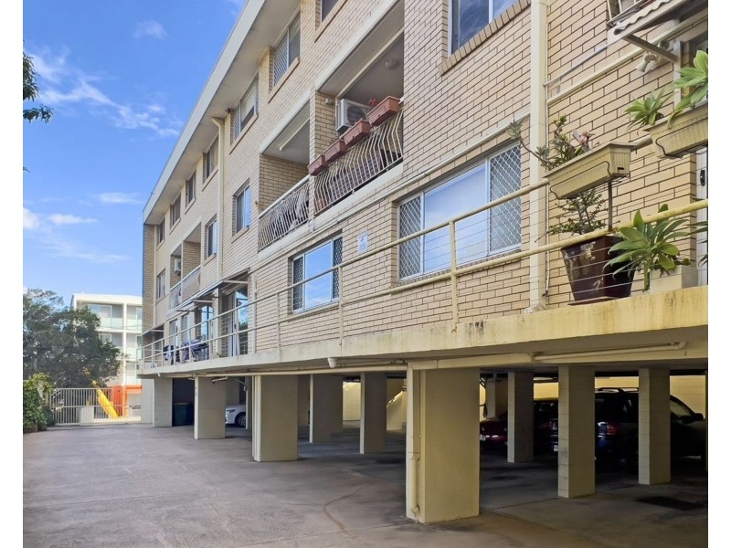2/19 Wilton St, Woolloongabba QLD 4102