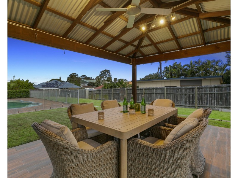 10 Olinda Street, Carina QLD 4152