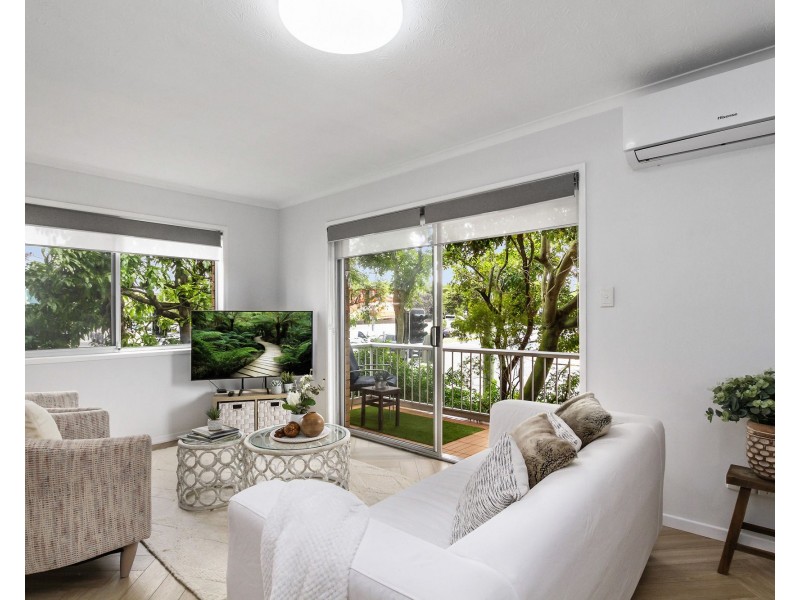 1/18 North Street, Southport QLD 4215