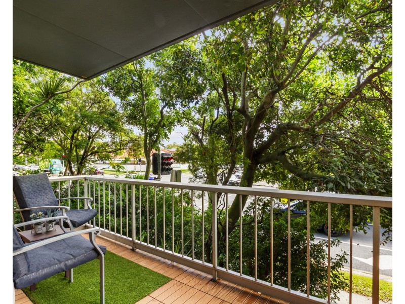 1/18 North Street, Southport QLD 4215