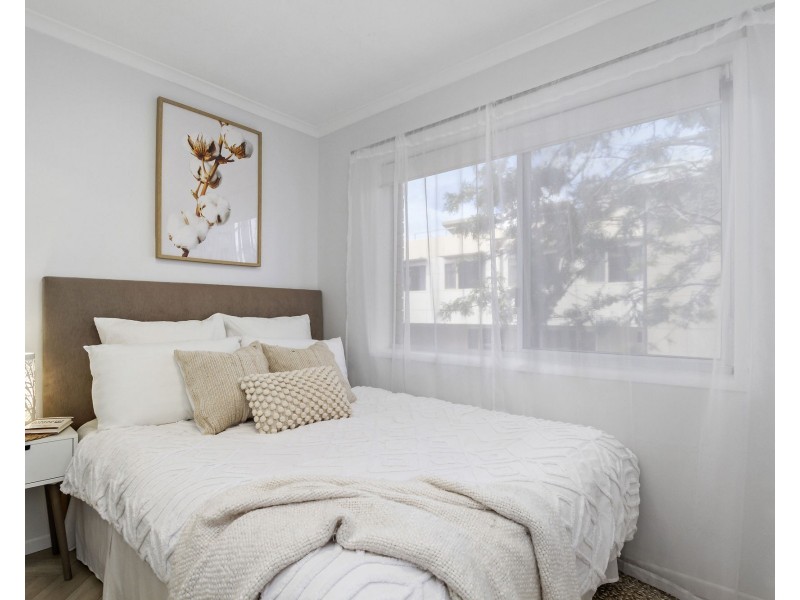 1/18 North Street, Southport QLD 4215