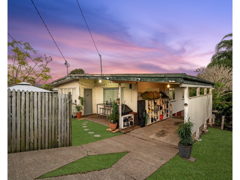 49 Cotswold Street, Carina QLD 4152