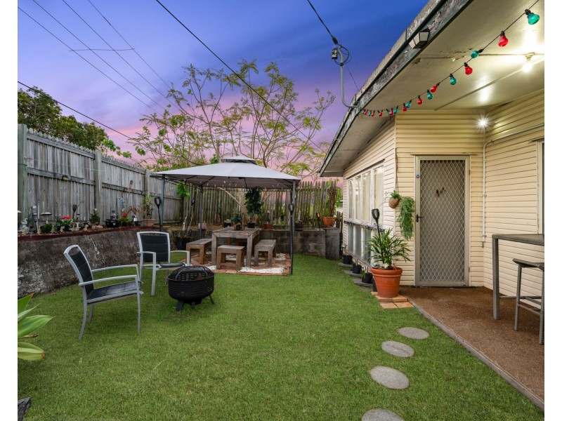 49 Cotswold Street, Carina QLD 4152