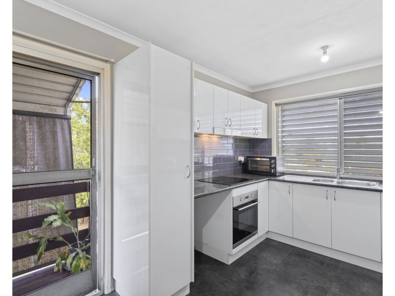 27 Norval Street, Salisbury QLD 4107