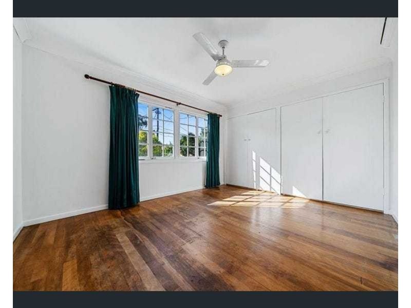 14 Marla Street, Robertson QLD 4109
