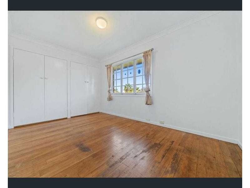14 Marla Street, Robertson QLD 4109