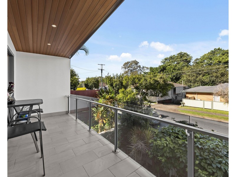8/15 Roseglen Street, Greenslopes QLD 4120