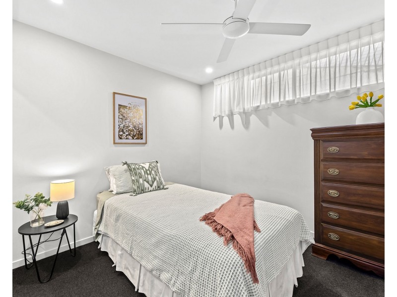 8/15 Roseglen Street, Greenslopes QLD 4120