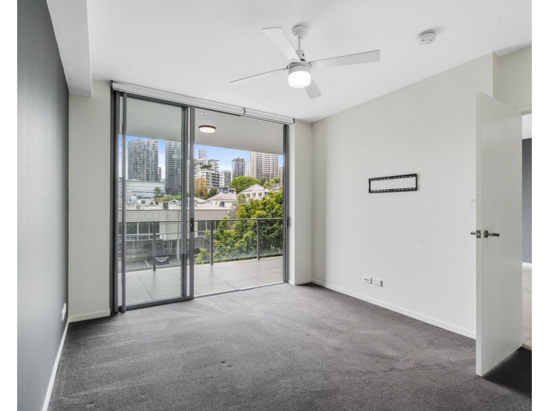 203/5 Cameron Street, South Brisbane QLD 4101