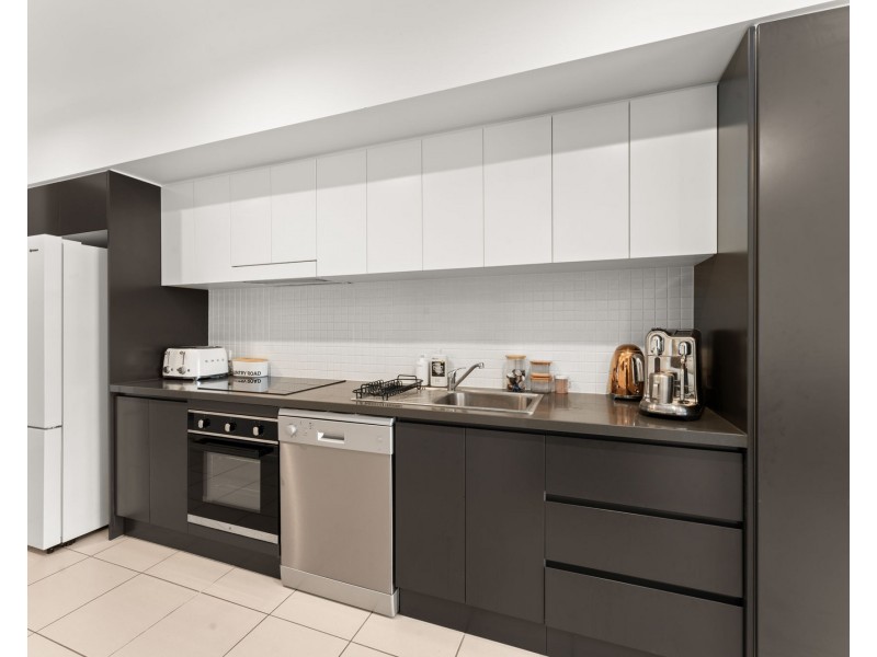 402/8 Holden Street, Woolloongabba QLD 4102