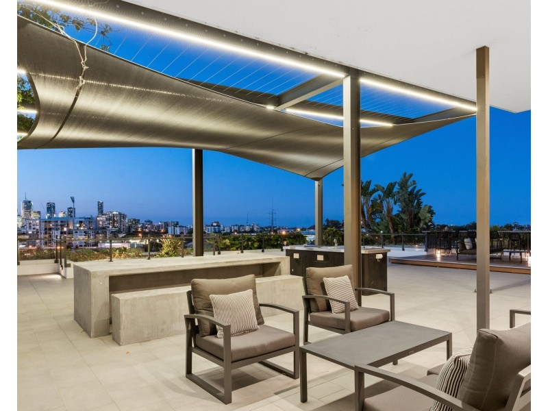 402/8 Holden Street, Woolloongabba QLD 4102