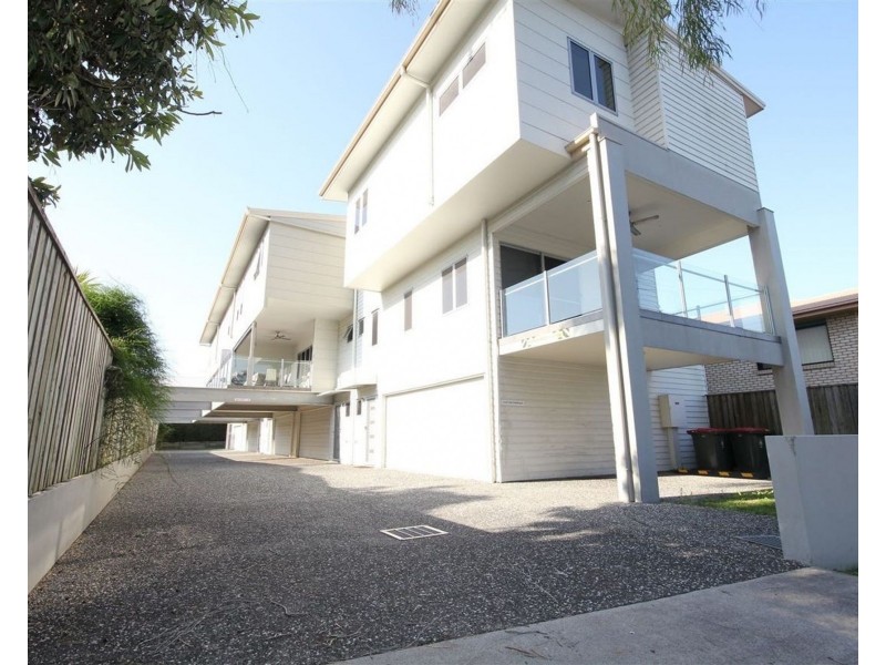 2/736 Wynnum Road, Morningside QLD 4170