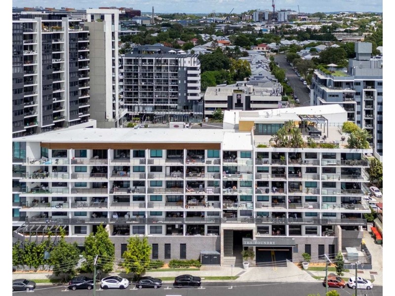 211 8 Holden St, Woolloongabba QLD 4102