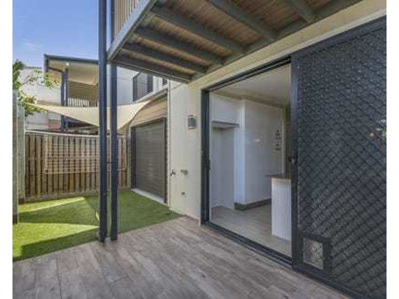 99/1914 Creek Rd, Cannon Hill QLD 4170