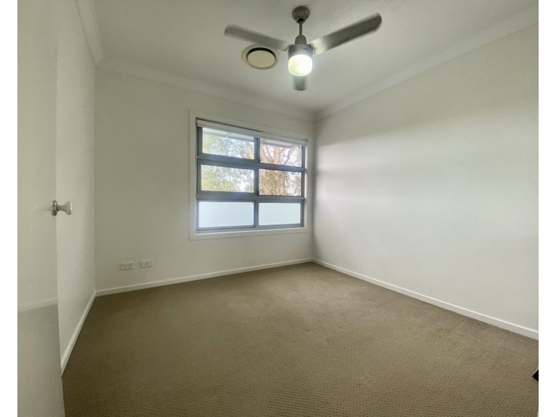 10/17 Hilltop Court, Carina QLD 4152