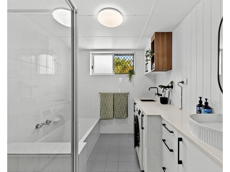 3/134 Pembroke Road, Coorparoo QLD 4151