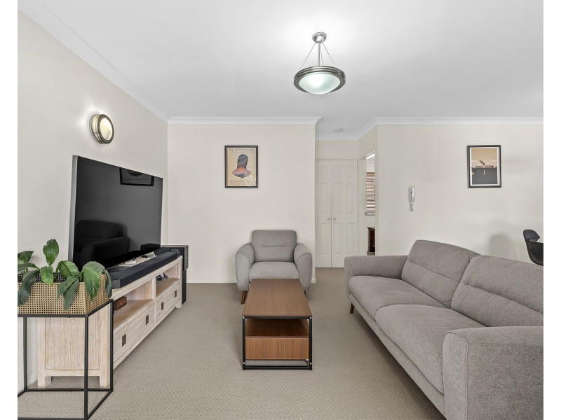 5/12 Mclay Street, Coorparoo QLD 4151