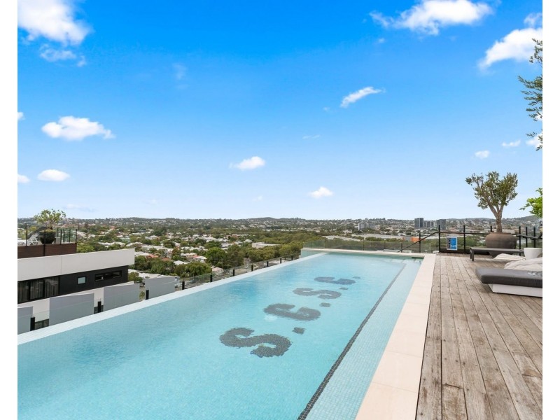 607/19 Deshon Street, Woolloongabba QLD 4102